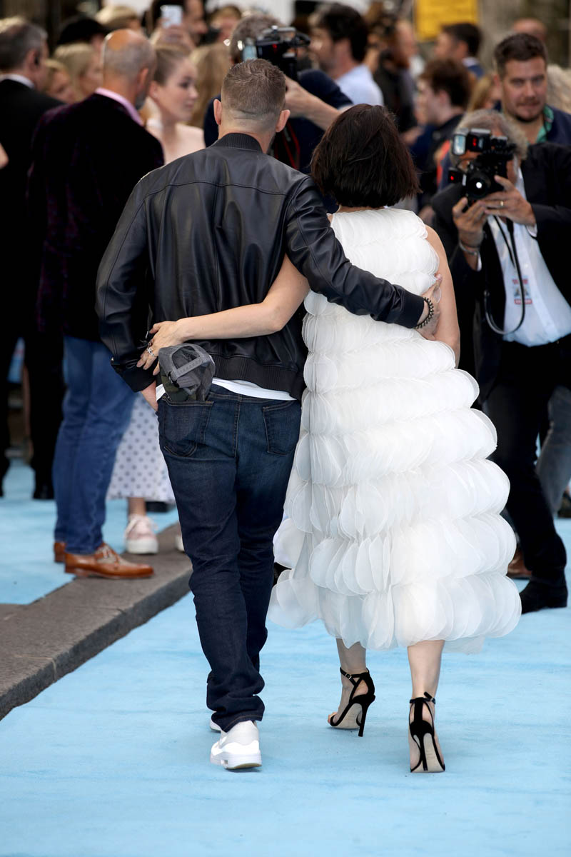 Tom Hardy Grows His Hair Back At Swimming With Men Premiere With Charlotte Riley