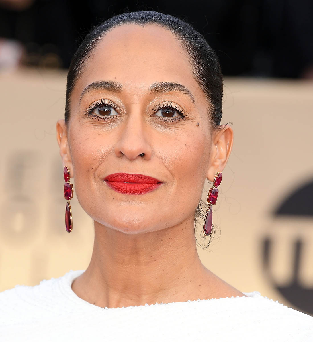 Tracee Ellis Ross gorgeous in Ralph & Russo at 2018 SAG Awards