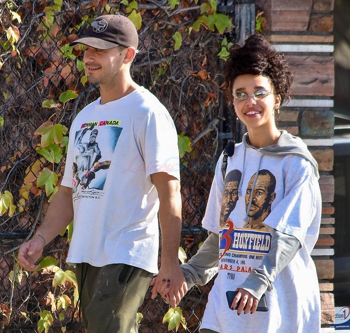 Shia LaBeouf and FKA twigs kissing in public in matching outfits1200 x 1144