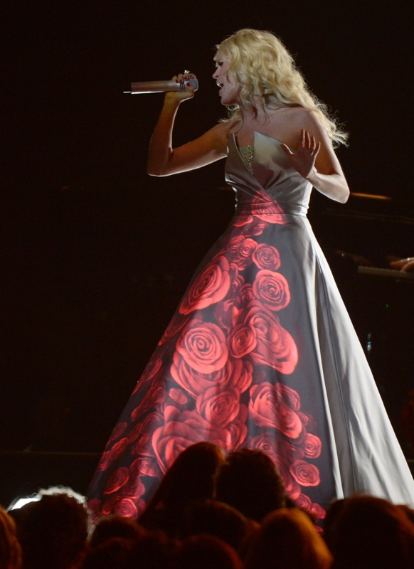 Carrie Underwood Grammys Dress Highlights Fusion Of Fashion And Technology
