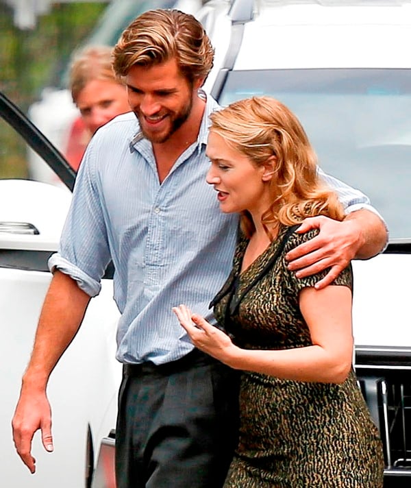 Kate and Liam Hemsworth on the set of Dressmaker in Gossip Entertainment Update