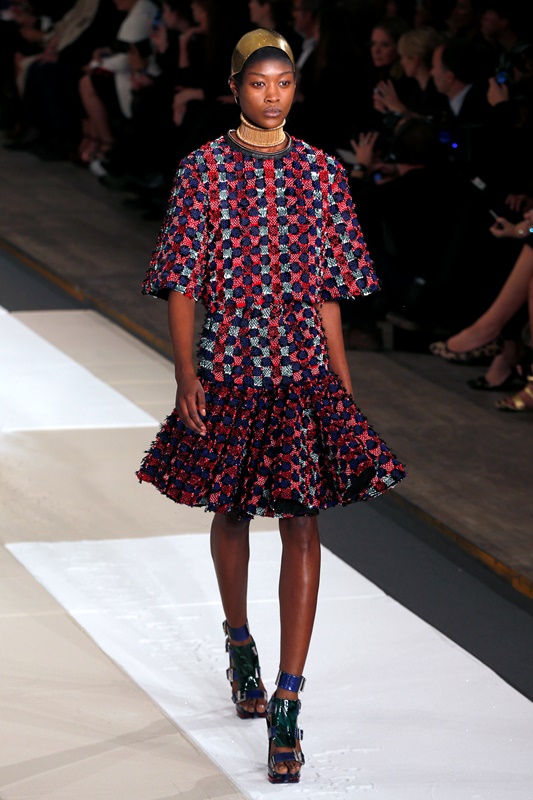 Paris Fashion Week: Alexander McQueen Spring/Summer 2014|Lainey Gossip ...
