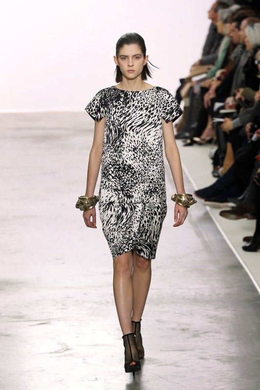 Paris Fashion Week: Giambattista Valli RTW F/W 2013|Lainey Gossip Lifestyle