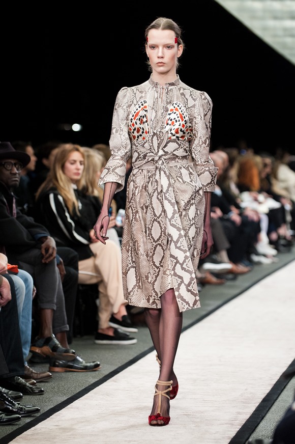 Paris Fashion Week Givenchy F/W 2014|Lainey Gossip Lifestyle