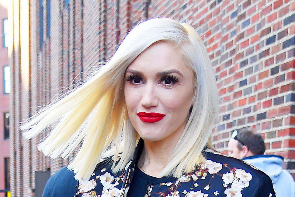 Gwen Stefani's oversheer and bomber|Lainey Gossip Lifestyle