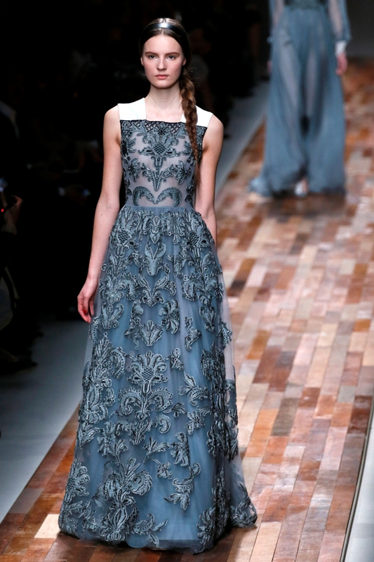 Paris Fashion Week: Valentino RTW F/W 2013|Lainey Gossip Lifestyle