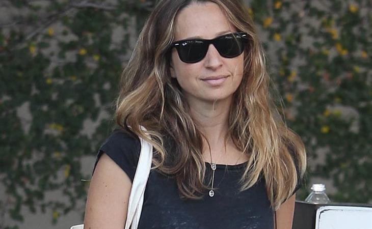 Jennifer Meyer waits for her car outside Melrose Place, November 21, 2016 